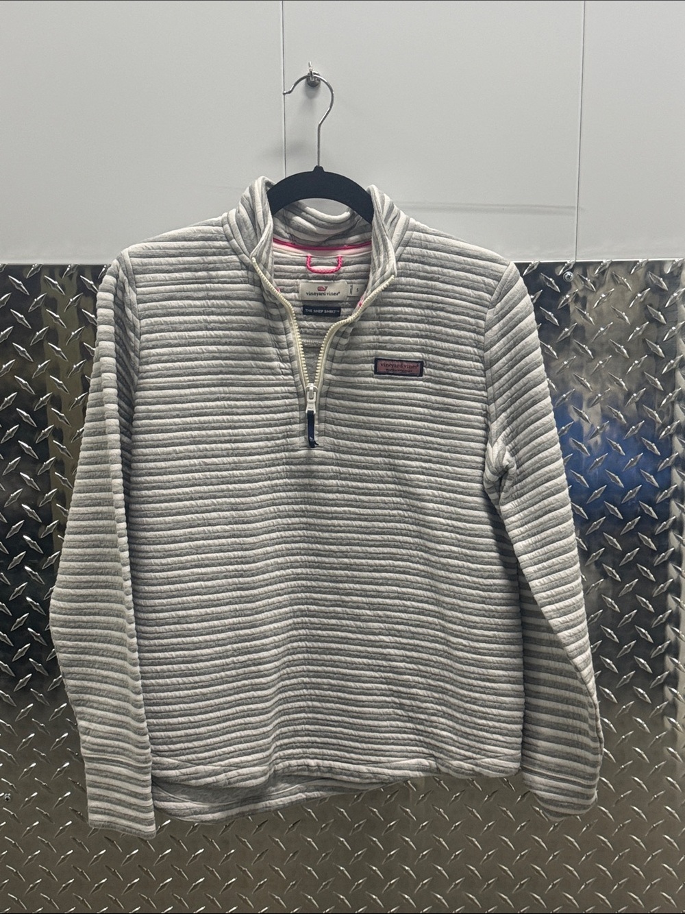 Vineyard Vines Women’s 1/4 Zip Shep Shirt Gray & White Striped Size S